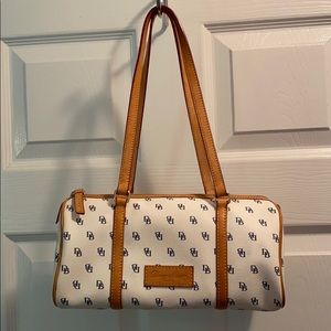 Dooney & Bourke barrel bag
